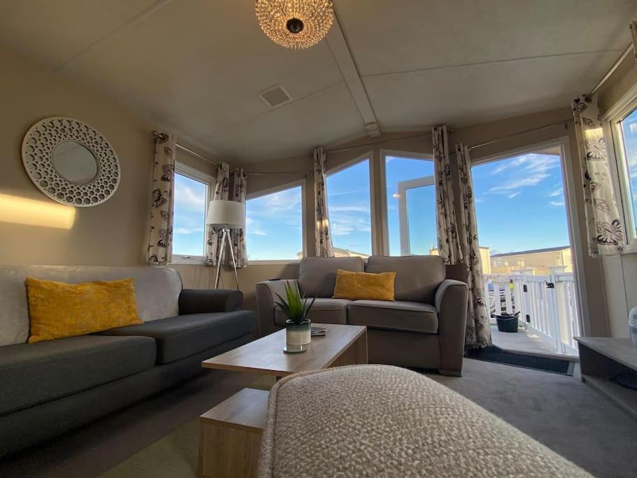 Cosy & Modern Private Seaview Caravan North Seaton 外观 照片